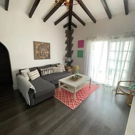 Casa Brisa Feriehus *